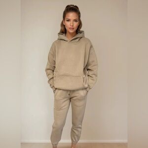 Priv hooded Sweatsuit Set | Small